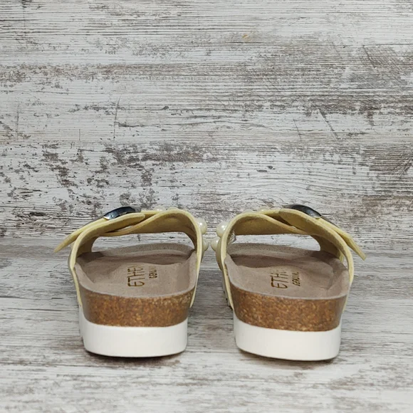 đ§NWOT Ethem Genuins Cream Pearl Slide Sandal - Picture 12 of 16